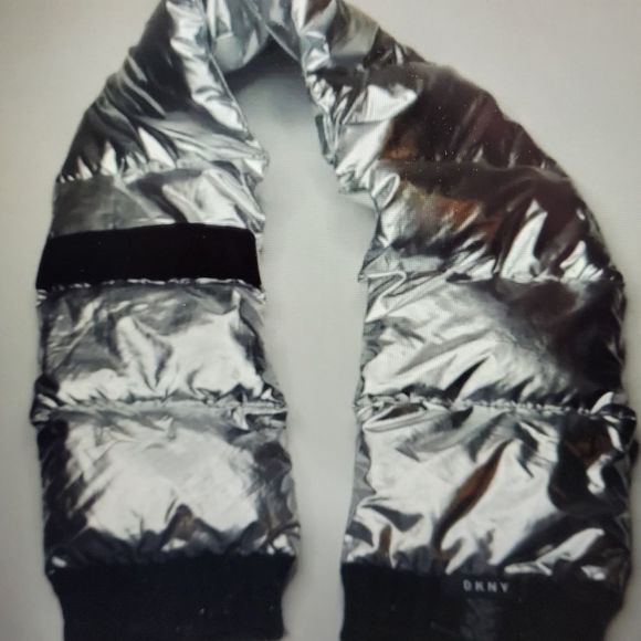 NEW high vis DKNY SKI silver black puffer visibility reflective Apres Ski SCARF - Picture 6 of 6